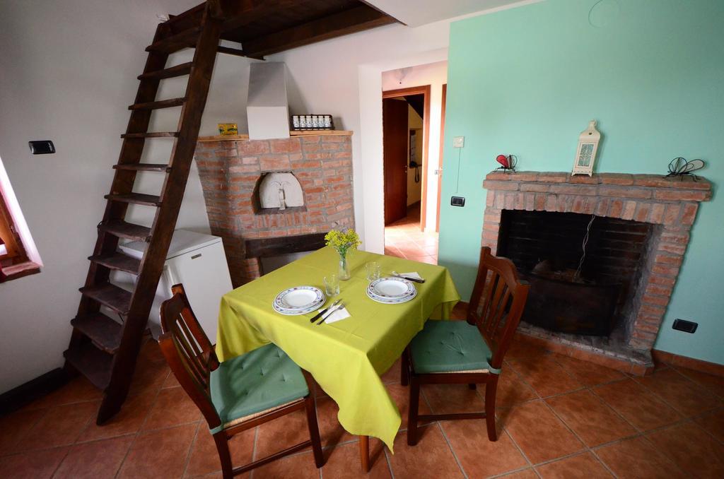 Agriturismo Agronauta Villa Piozzano Exterior foto